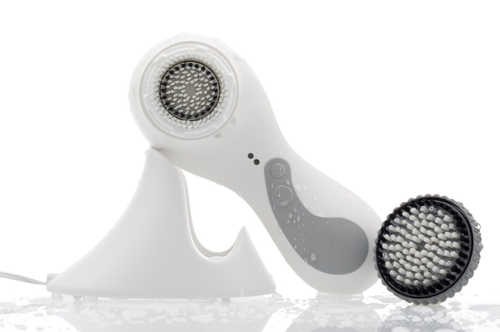 clarisonic plus Newsletter